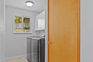 6712 53rd St W, University Place, WA 98467 - Photo 22