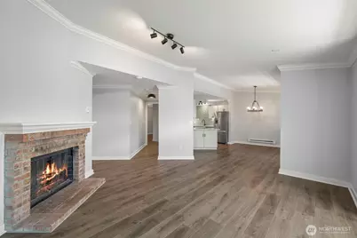 23410 18th Avenue S #C302, Des Moines, WA 98198 - Photo 6