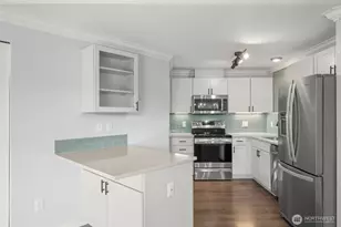 23410 18th Ave S, Des Moines, WA 98198 - Photo 4