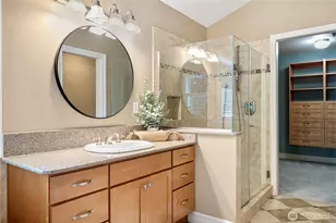 1528 NE 97th St, Seattle, WA 98115 - Photo 22