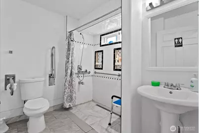 9100 189 Avenue Ct E, Bonney Lake, WA 98381 - Photo 22