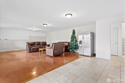9100 189 Avenue Ct E, Bonney Lake, WA 98381 - Photo 24