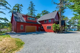 1863 Madrona Way, Coupeville, WA 98239 - Photo 4
