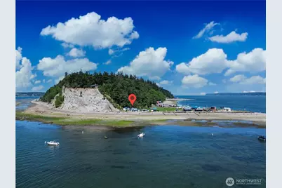 2 S Pilchuck Ave, Hat Island, WA 98206 - Photo 32