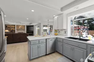 6205 Karat Ct SW, Tumwater, WA 98512 - Photo 12
