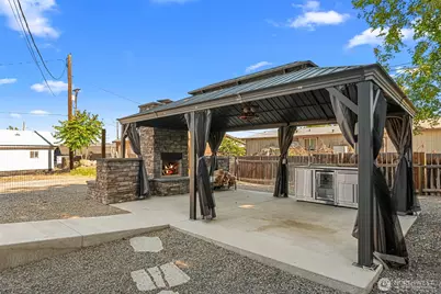 3906 Malaga Avenue, Malaga, WA 98828 - Photo 26