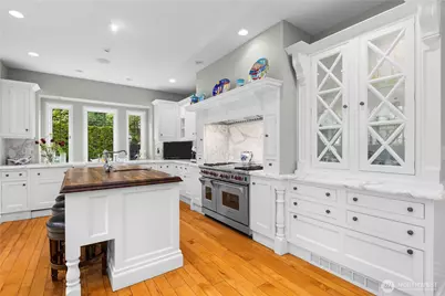 180 Lake Washington Boulevard E, Seattle, WA 98112 - Photo 12