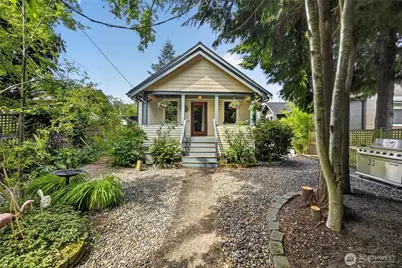 8045 26th Avenue NW, Seattle, WA 98117 - Photo 1