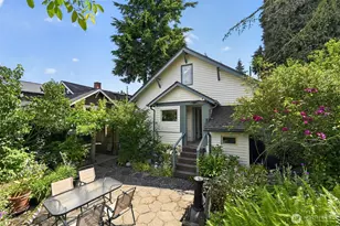 8045 26th Ave NW, Seattle, WA 98117 - Photo 2