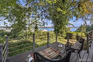 732 S Summit Ave, Bremerton, WA 98312 - Photo 2