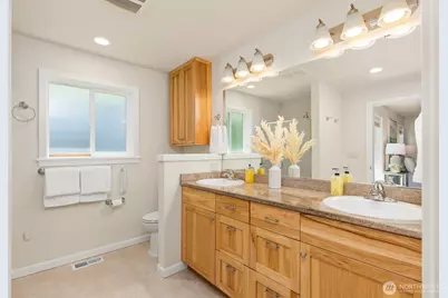 18420 Torgeson Avenue NE, Poulsbo, WA 98370 - Photo 22