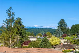 18420 Torgeson Ave NE, Poulsbo, WA 98370 - Photo 32