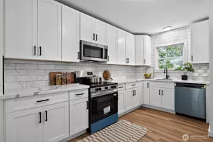 98 Hardie Ave SW, Renton, WA 98057 - Photo 8