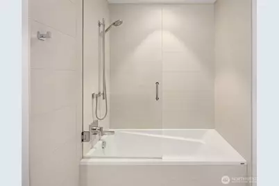 188 Bellevue Way NE #311, Bellevue, WA 98004 - Photo 24