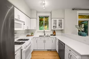 23300 SE Black Nugget Rd, Issaquah, WA 98029 - Photo 6