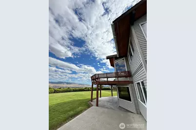24 Valley View Drive, Omak, WA 98841 - Photo 10