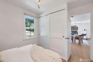 9827 22nd Ave SW, Seattle, WA 98106 - Photo 8