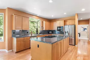 26810 SE 9th Way, Sammamish, WA 98075 - Photo 16