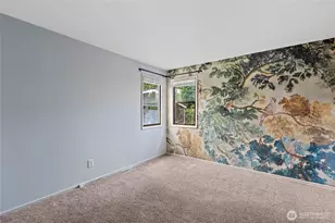 611 N 143rd St, Seattle, WA 98133 - Photo 18