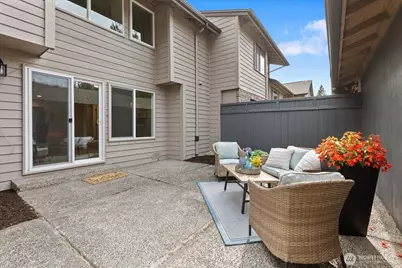 1035 156th Avenue NE #33T, Bellevue, WA 98007 - Photo 20