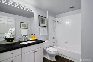177 107th Ave NE, Bellevue, WA 98004 - Photo 16