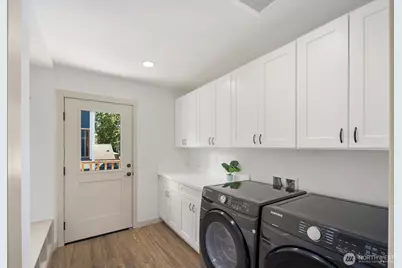 1249 SW 151st Street, Seattle, WA 98166 - Photo 32