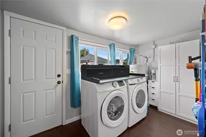 1925 Rainier Avenue, Everett, WA 98201 - Photo 16