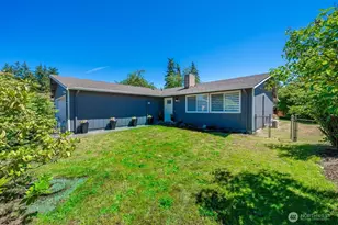8413 Queets Dr NE, Lacey, WA 98516 - Photo 2