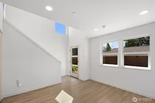 1251 SW 151st St, Seattle, WA 98166 - Photo 8