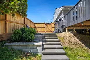5011 Seahurst Ave, Everett, WA 98203 - Photo 28