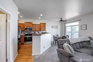 18219 111th Ave Ct E, Puyallup, WA 98374 - Photo 6