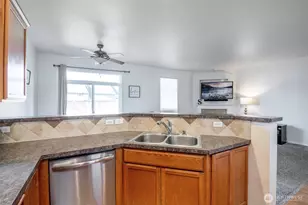 18219 111th Ave Ct E, Puyallup, WA 98374 - Photo 8