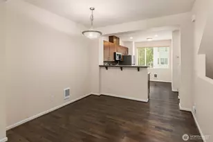 15720 Manor Way, Lynnwood, WA 98087 - Photo 10