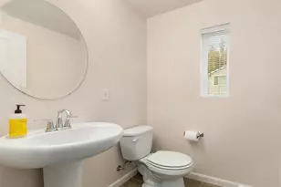 15720 Manor Way, Lynnwood, WA 98087 - Photo 16