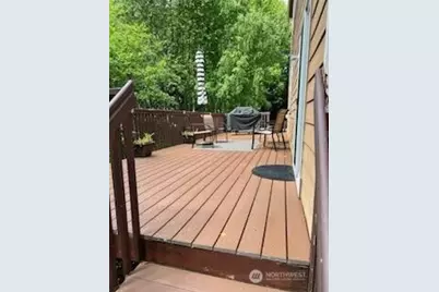 2422 Stafford Way, Bothell, WA 98012 - Photo 16