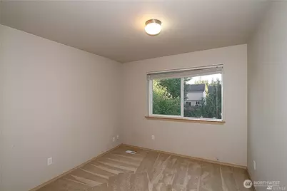 2422 Stafford Way, Bothell, WA 98012 - Photo 8