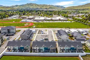 1075 Red Apple Rd, Wenatchee, WA 98801 - Photo 4