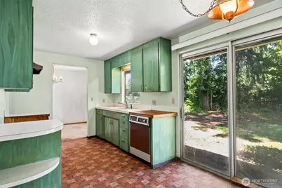 1038 Skyridge Street SE, Lacey, WA 98503 - Photo 10