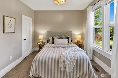 2205 W North Street, Bellingham, WA 98225 - Photo 4