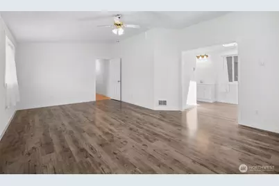 21022 117th Street E, Bonney Lake, WA 98391 - Photo 14