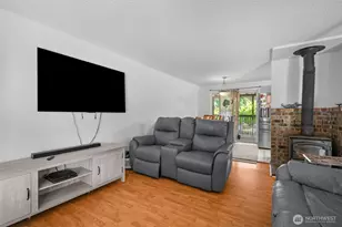 21022 117th St E, Bonney Lake, WA 98391 - Photo 6