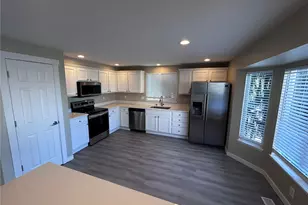 7621 67th St NE, Marysville, WA 98270 - Photo 4