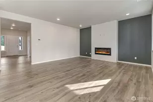 18306 37th Ave Ct E, Tacoma, WA 98446 - Photo 8