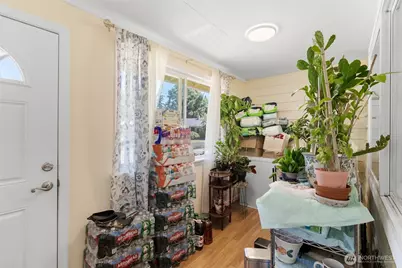 30621 8th Place S, Federal Way, WA 98003 - Photo 2