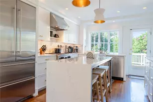 2218 E McGraw St, Seattle, WA 98112 - Photo 8