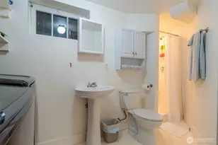 2218 E McGraw St, Seattle, WA 98112 - Photo 28