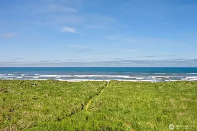 1307 Ocean Shores Boulevard SW #33, Ocean Shores, WA 98569 - Photo 4