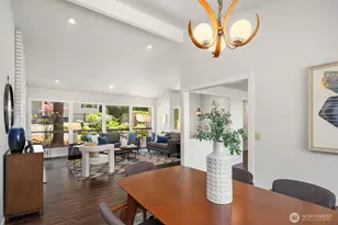 14428 SE 49th St, Bellevue, WA 98006 - Photo 12