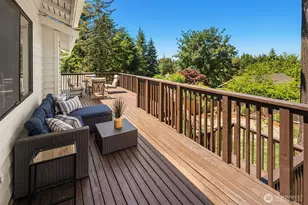 14428 SE 49th St, Bellevue, WA 98006 - Photo 30