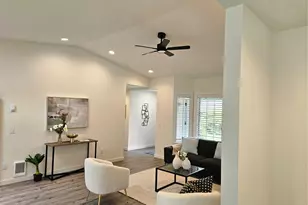 16706 6th Ave SE, Bothell, WA 98012 - Photo 4
